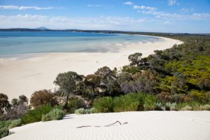 Coffin Bay - views along the coastline - - luxury short breaks South Australia