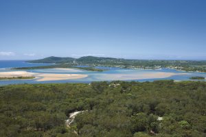 Noosa - Noosa River lakes system - Luxury short breaks Queensland